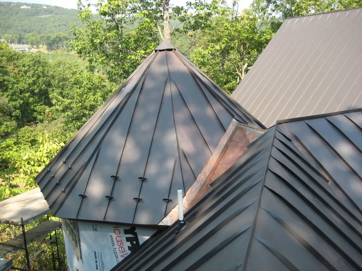 Professional Roof Tarp Installation by Craftsman Roofing in Civic Center